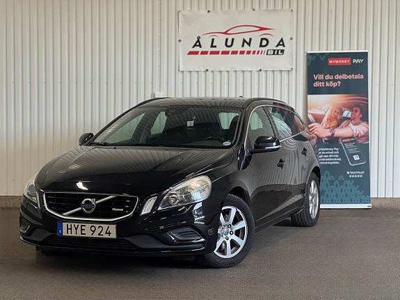 Volvo V60 2 of 19