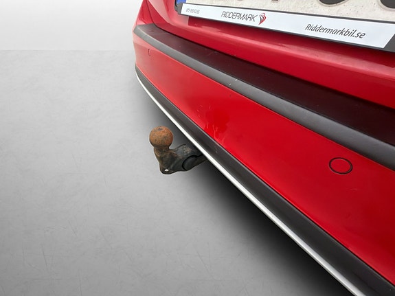 Volkswagen Golf Alltrack 8 of 27