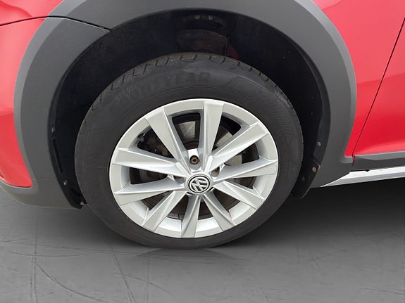 Volkswagen Golf Alltrack 24 of 27