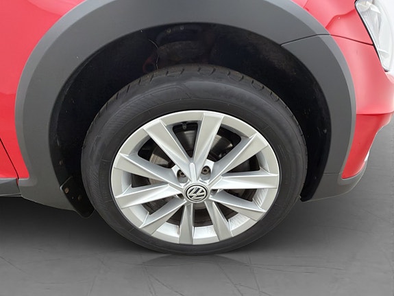 Volkswagen Golf Alltrack 27 of 27