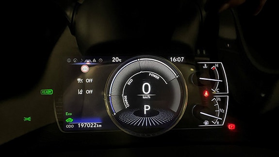 Lexus ES300h 22 of 22