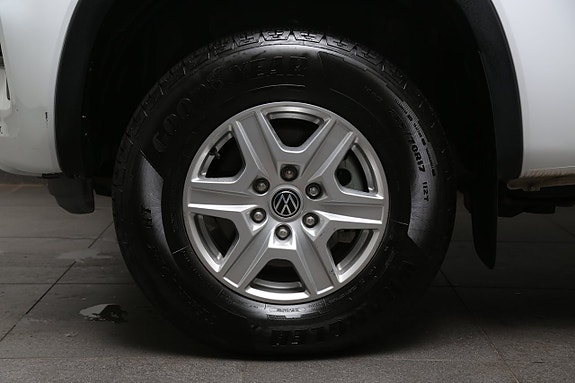 Volkswagen Amarok 7 of 28