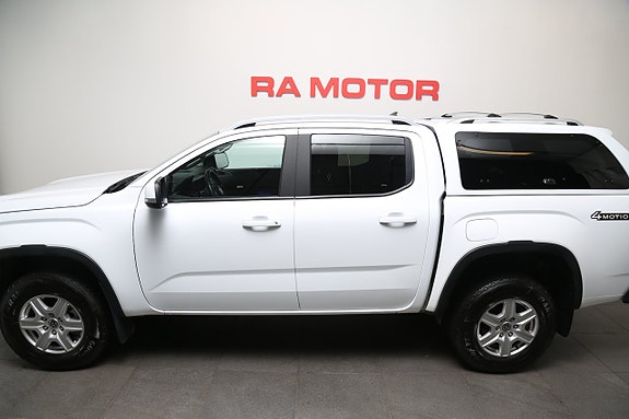 Volkswagen Amarok 2 of 5