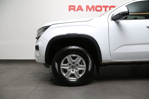 Volkswagen Amarok 6 of 28
