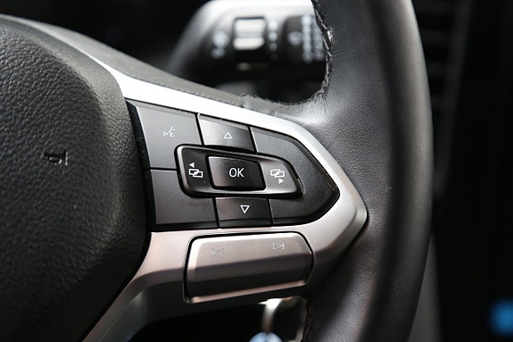 Volkswagen Amarok 17 of 28