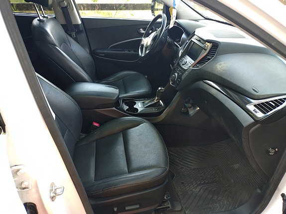 Hyundai Santa Fe 5 of 5