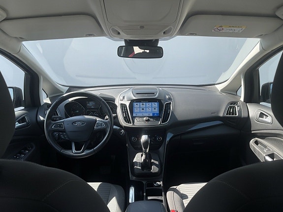Ford C-Max 8 of 13