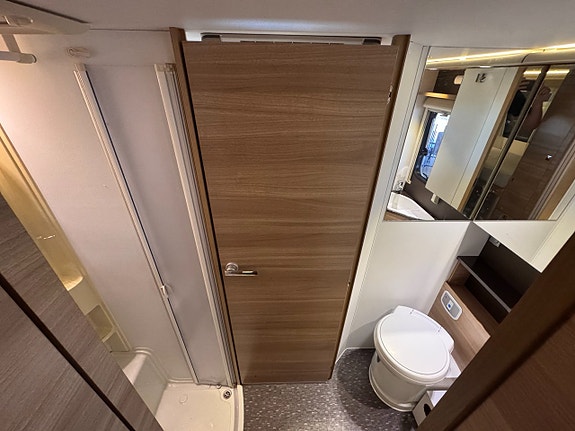 Adria Coral S 670 SL 10 of 11
