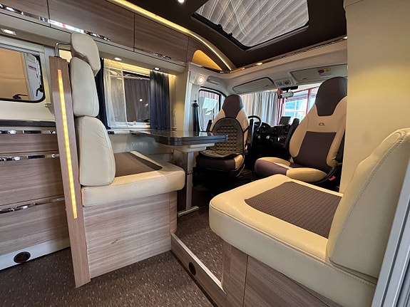 Adria Coral S 670 SL 5 of 11