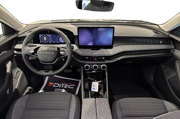Skoda Superb 5 of 8