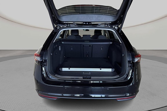 Skoda Superb 7 of 8