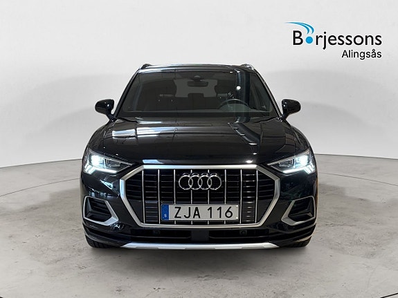 Audi Q3 5 of 5