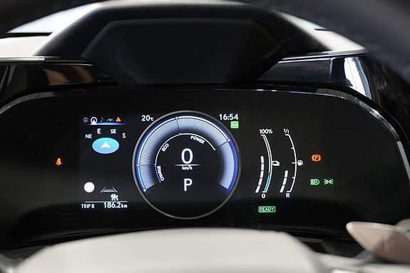 Lexus NX450h+ 13 of 19
