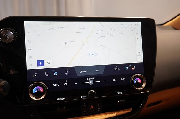 Lexus NX450h+ 14 of 19