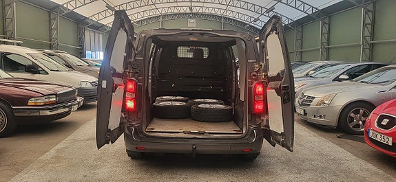 Toyota Proace 7 of 16