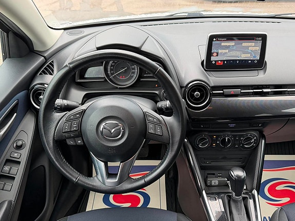 Mazda 2 9 of 24