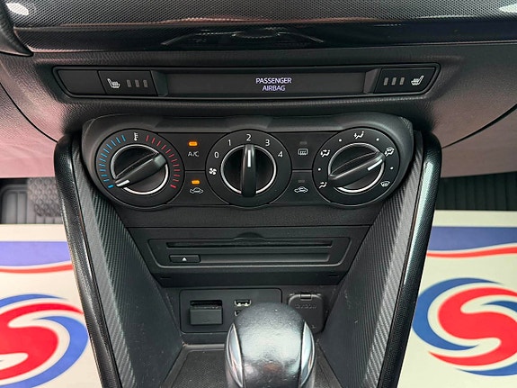 Mazda 2 17 of 24