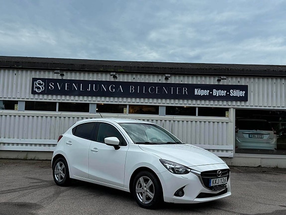 Mazda 2 2 of 5