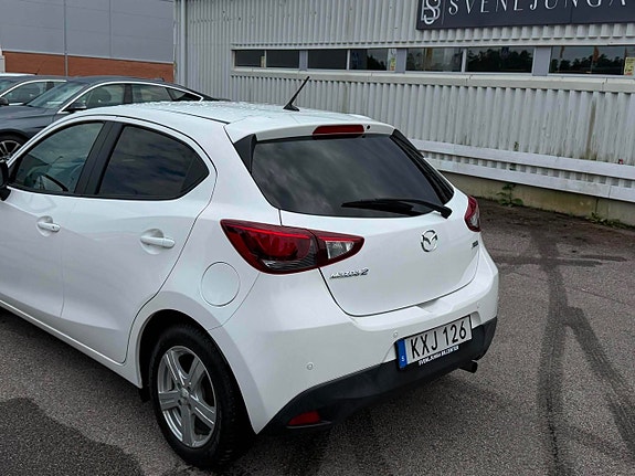Mazda 2 7 of 24