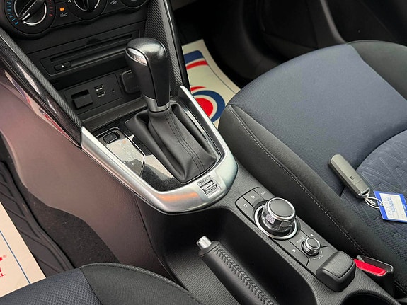 Mazda 2 18 of 24