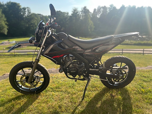 Rieju MRT black edition 3 of 6
