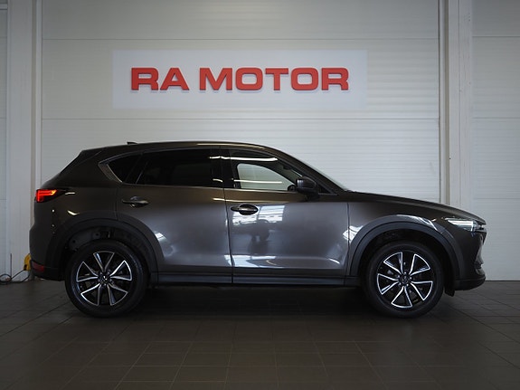 Mazda CX-5 4 of 5