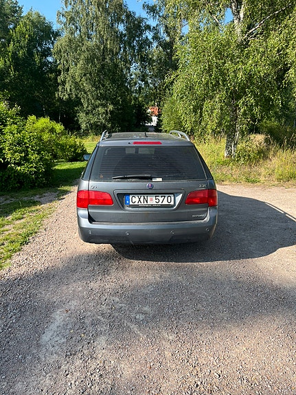 Saab 9-5 2 of 2