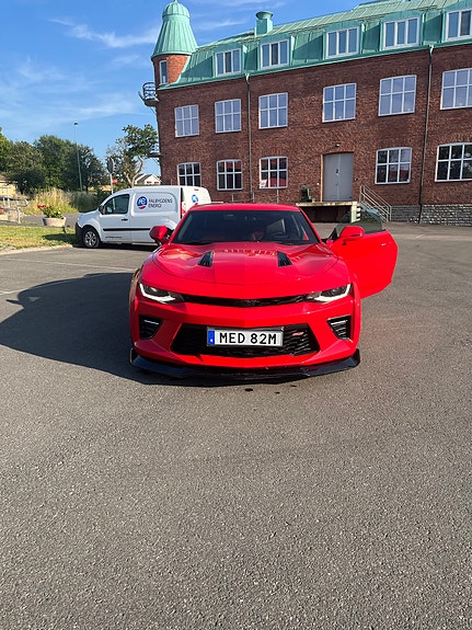 Chevrolet Camaro SS 5 of 5