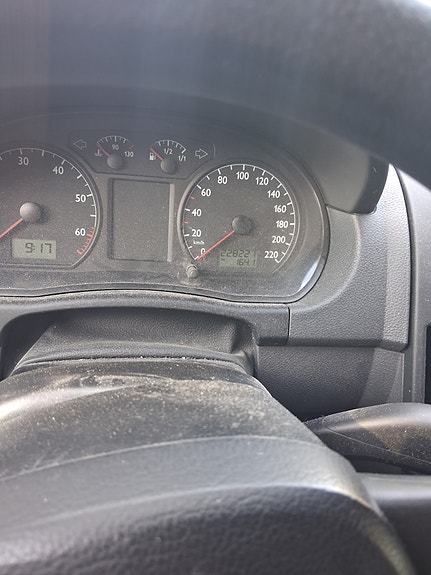 Volkswagen Polo 2 of 5
