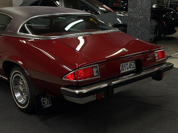Chevrolet Camaro 16 of 30