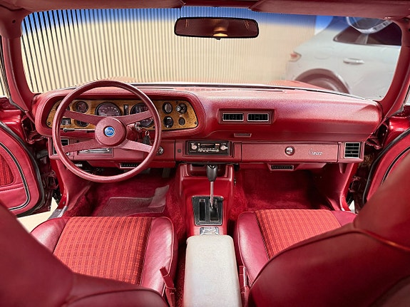 Chevrolet Camaro 29 of 30