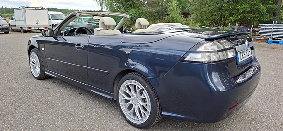 Saab 9-3 2 of 5