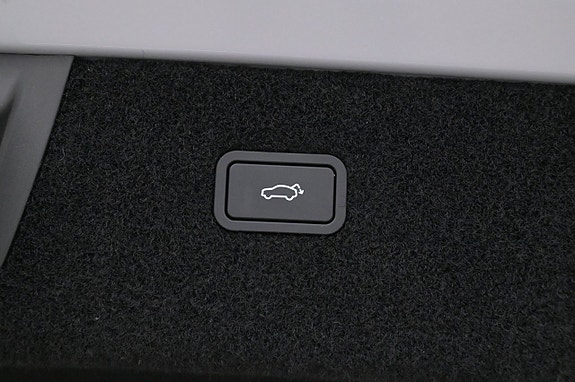 Polestar 4 24 of 27