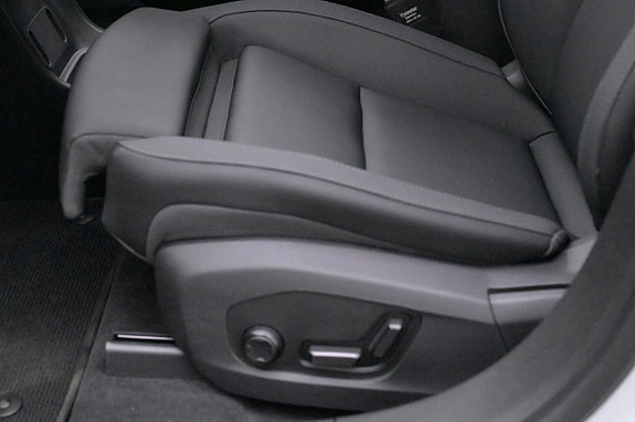 Polestar 4 11 of 27