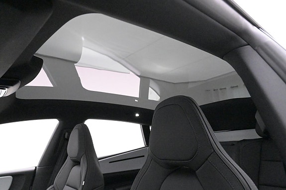 Polestar 4 21 of 27