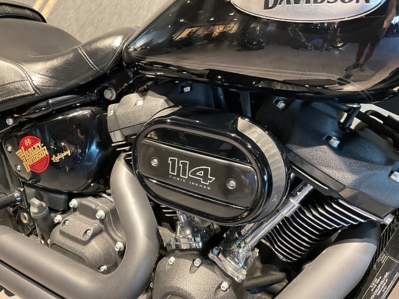 Harley-Davidson Heritage Classic 6 of 9