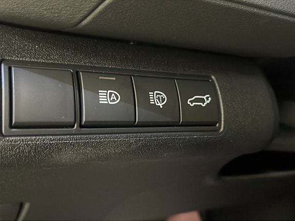 Subaru Solterra 15 of 18