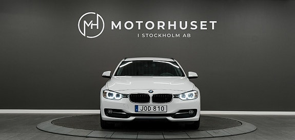 BMW 320 2 of 5