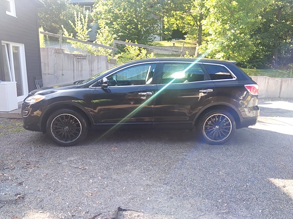 Mazda CX-9 5 of 14