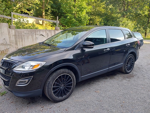 Mazda CX-9 2 of 14