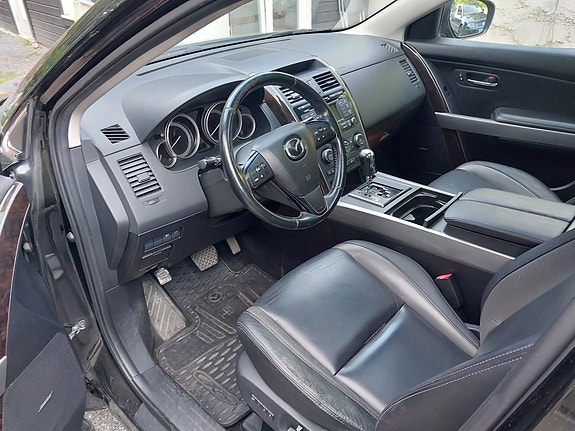 Mazda CX-9 7 of 14