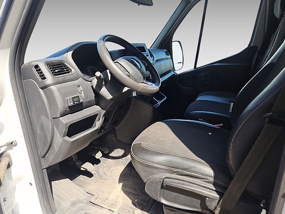 Renault Master 9 of 10