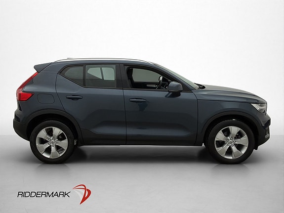 Volvo XC40 8 of 30