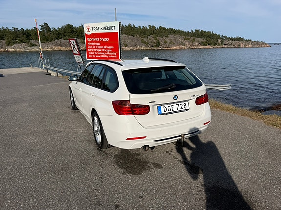 BMW 320d 4 of 7