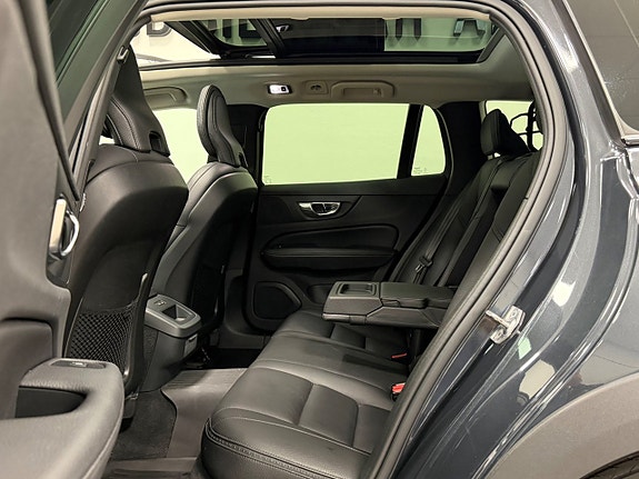 Volvo V60 Cross Country 20 of 27