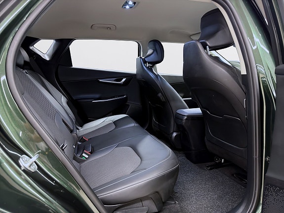 Kia EV6 10 of 19