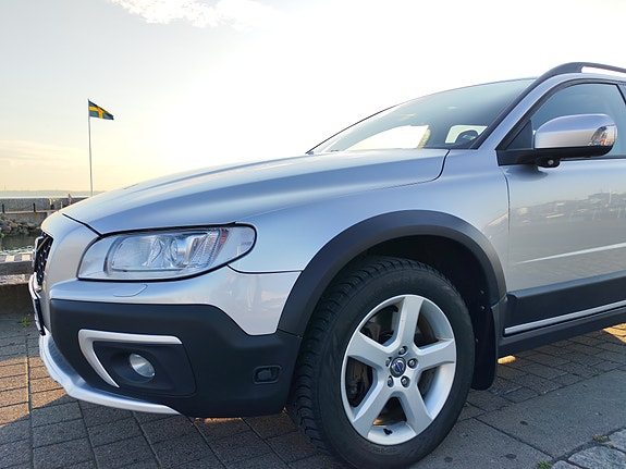 Volvo XC70 4 of 5