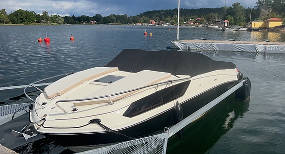 Bayliner VR6 Cuddy Prissänkt 4 of 5