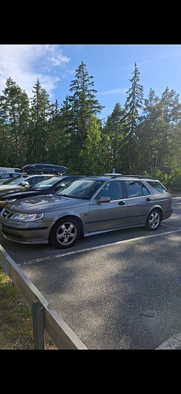 Saab 9-5 2 of 2