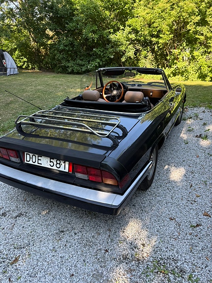 Alfa Romeo Spider 4 of 7